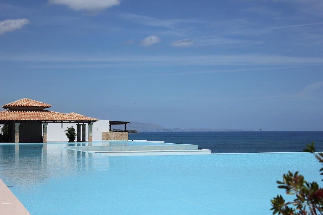 Florida Climate and Pool Repair Considerations Image
